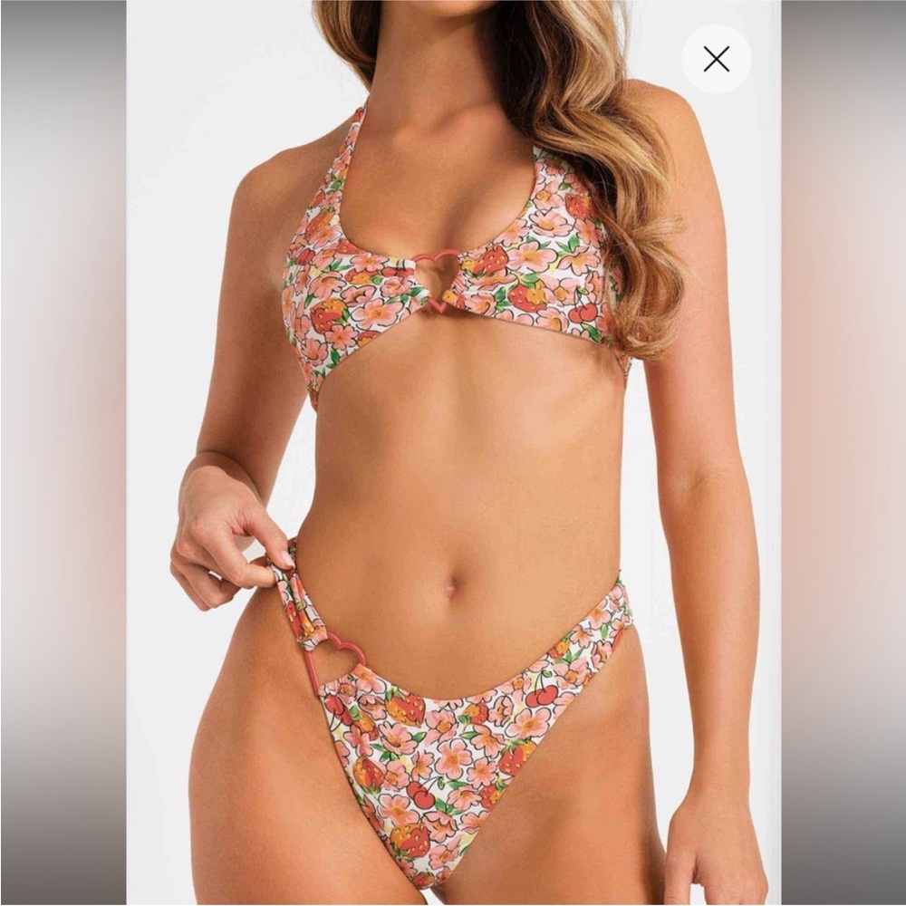 Blackbough Berry Cherry Floral Bikini Set Heart Hardware Size Small